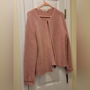 FADED GLORY women's LG Pink sweater. Closure at the neck line is a hook & eye.